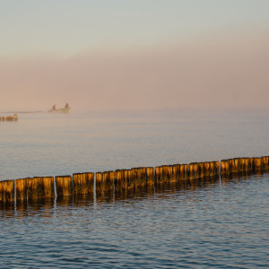 Blick auf die Ostsee im Nebel