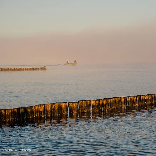 Blick auf die Ostsee im Nebel