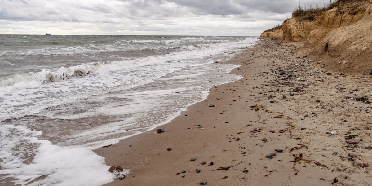 Blick auf das stürmische Meer